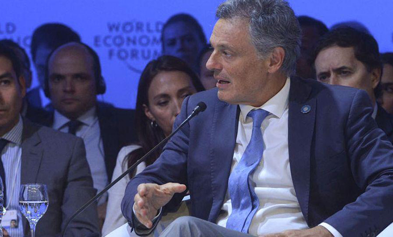 Cabrera descarta mayor suba del dólar y proyecta un crecimiento de 3% este año