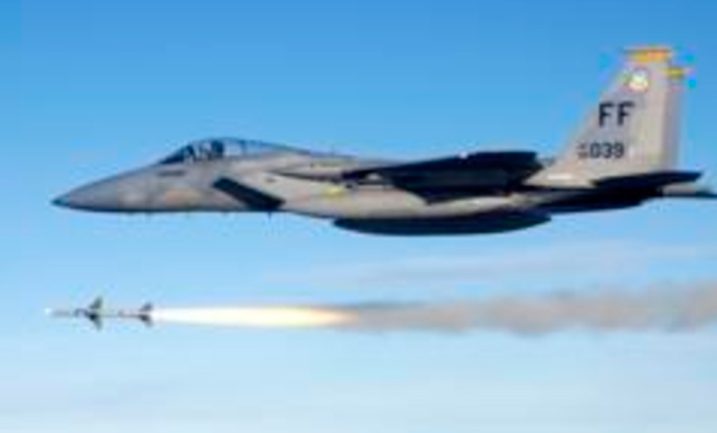 Estados Unidos derribó un dron sirio en pleno conflicto con Rusia