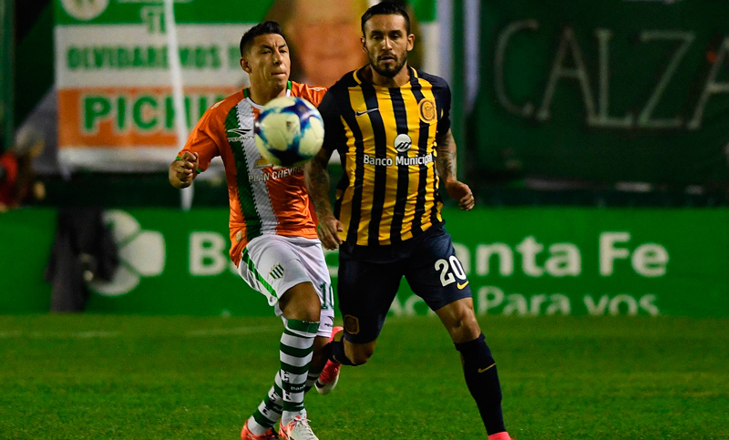 A Central se le complicó con uno menos y no pudo ante un Banfield electrizante