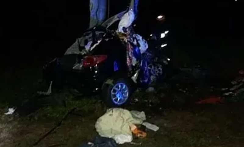 Mueren tres personas tras choque frontal en una ruta de Corrientes