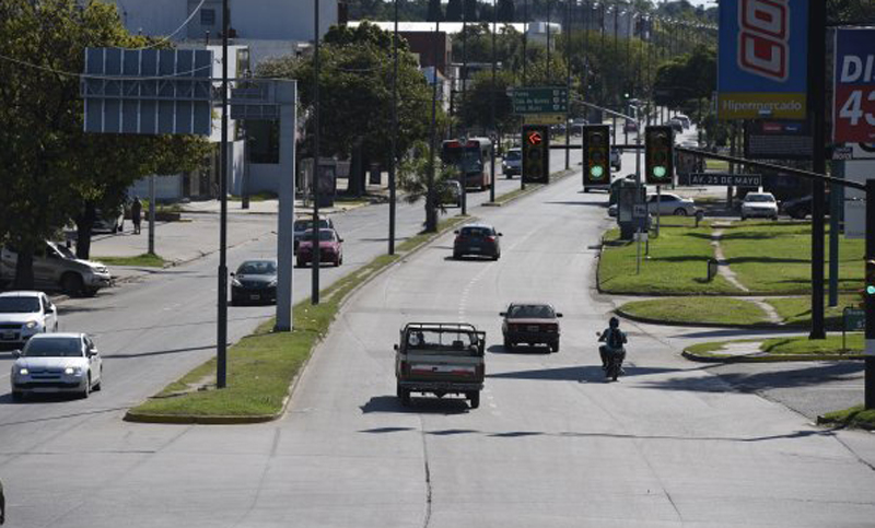 Una mujer y dos nenas heridas en un choque en avenida Circunvalación