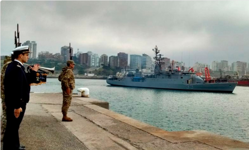 La corbeta ARA Granville llega a Rosario por los actos del Día de la Bandera