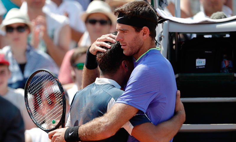 Del Potro avanzó en Roland Garros por la lesión de Nico Almagro