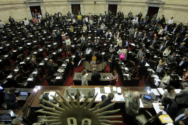 Diputados: el massismo confirmó que renuncia al aumento en las dietas