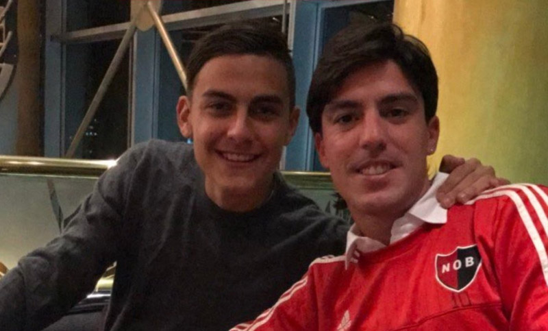 Paulo Dybala visitó la concentración de Newell’s en Córdoba