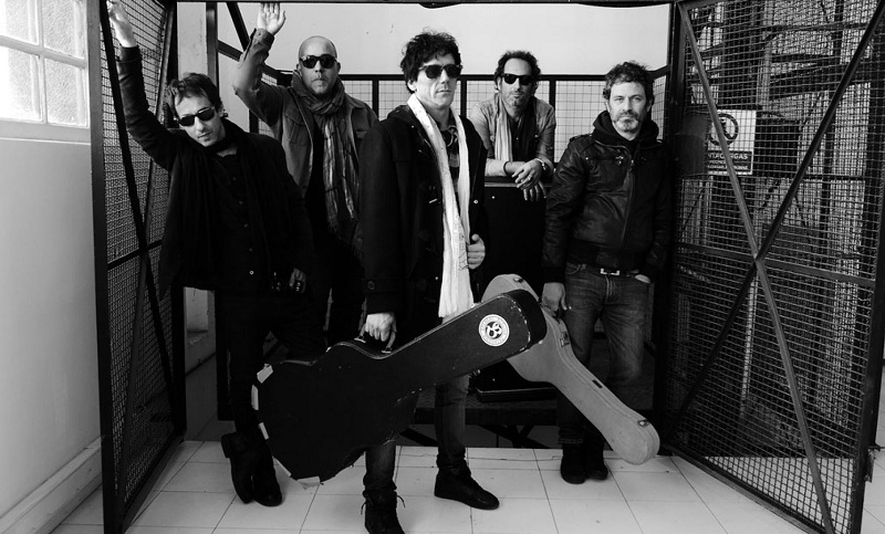 Guasones: «Las canciones son la excusa perfecta para refrescar a la banda»