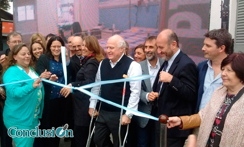 Corte de cinta e inauguración: «Esta maternidad es la mejor de Argentina»