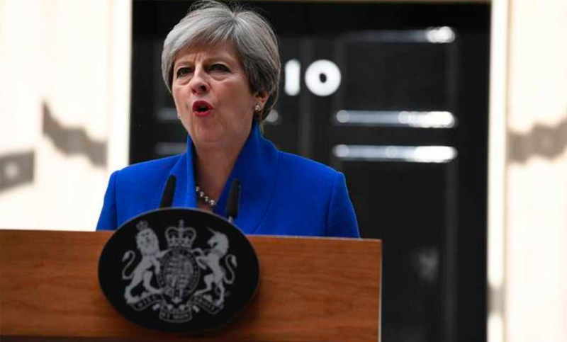 Theresa May cerca de un acuerdo con unionistas de Irlanda del Norte