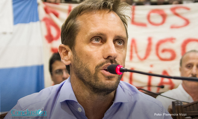 Con Martín Rosúa a la cabeza la UCR presentó lista de concejales