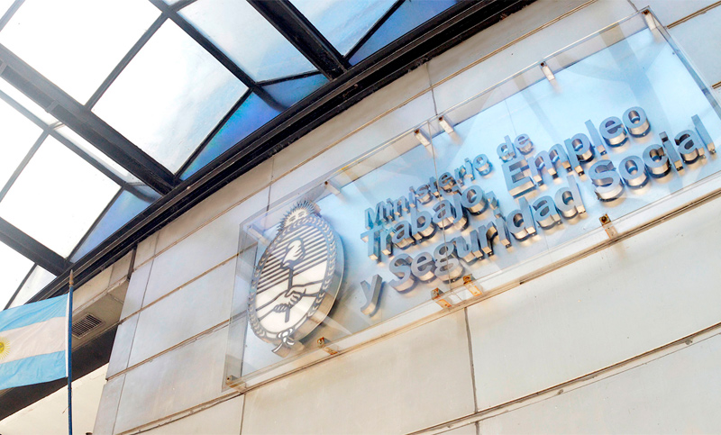 El Consejo del Salario Mínimo, Vital y Móvil se reúne en el Ministerio de Trabajo