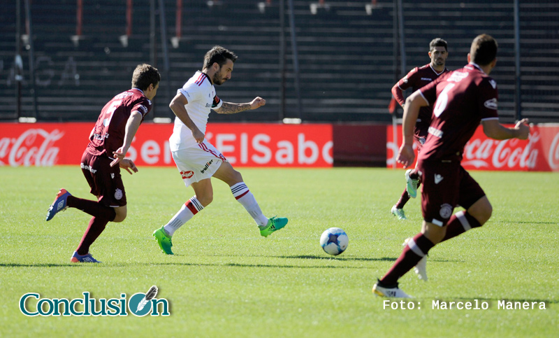 Scocco analiza varias ofertas y el martes se despedirá de Newell’s