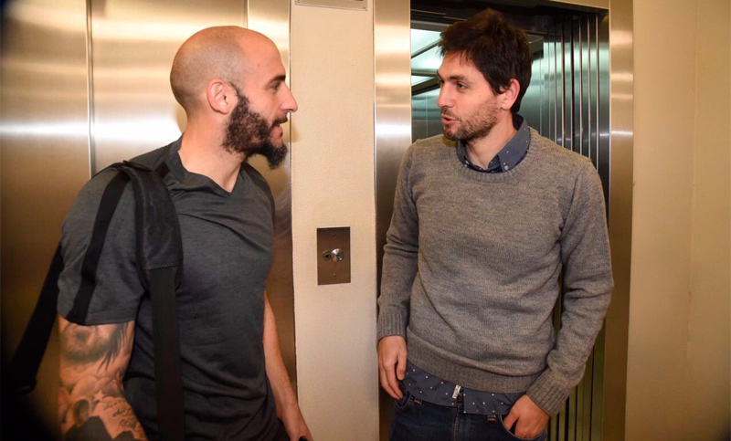 Lux y Pinola cumplen con la revisión médica para firmar en River