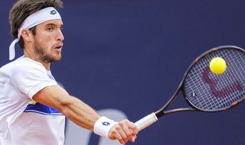 Mayer eliminó a Delbonis y jugará la final en Hamburgo