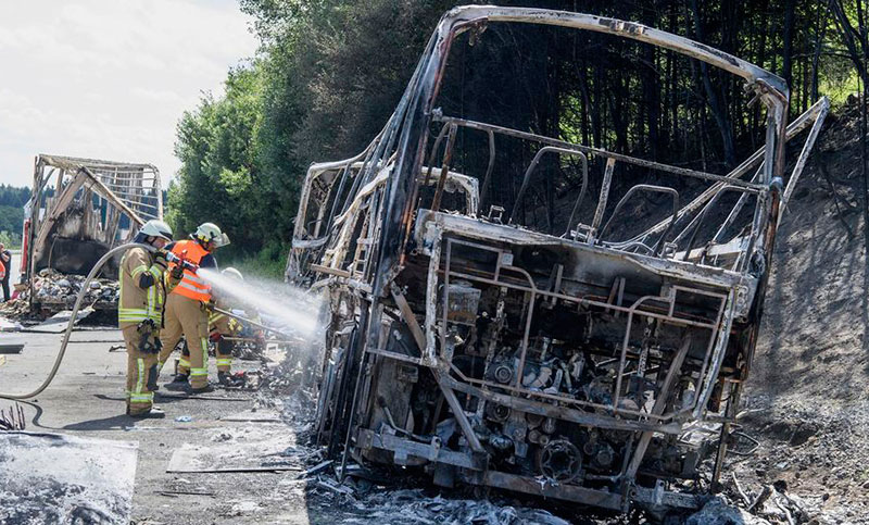 Accidente de autocar de turistas en Alemania deja 18 muertos y 30 heridos