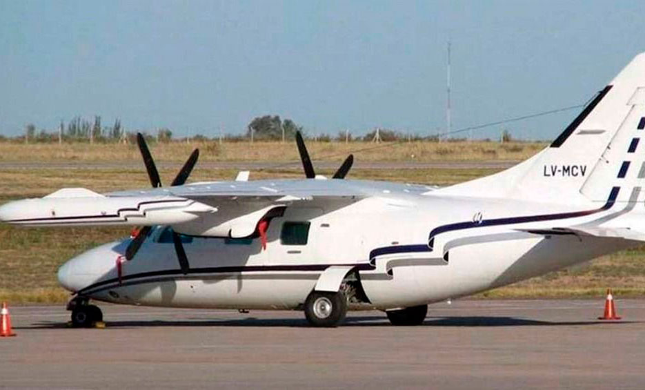 Se complica la búsqueda del avión desaparecido con tres tripulantes