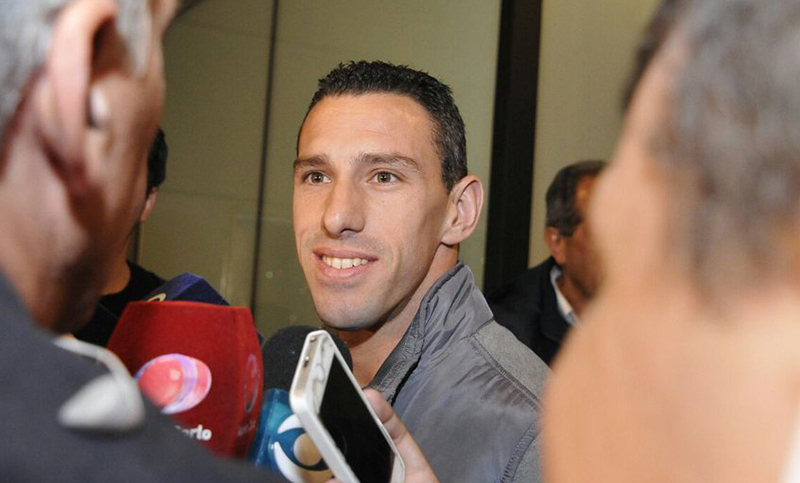 La Fiera Rodríguez llegó a Uruguay y dijo que se retirará en Newell’s