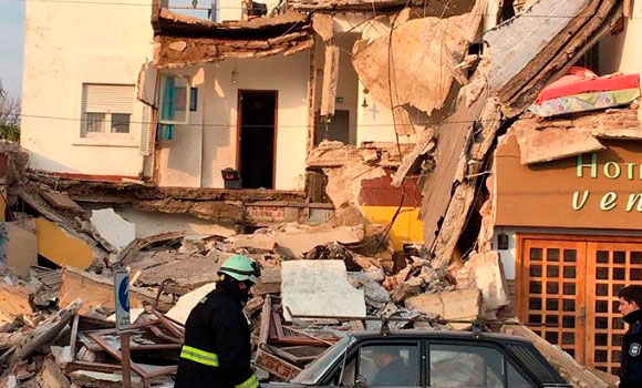 ¡Gran susto! Se produjo un derrumbe en un hotel de Santa Teresita