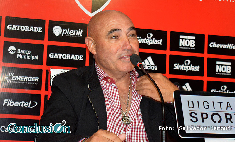 Llop: “Jugando de esta manera y corrigiendo algunas cosas, hay buen futuro”
