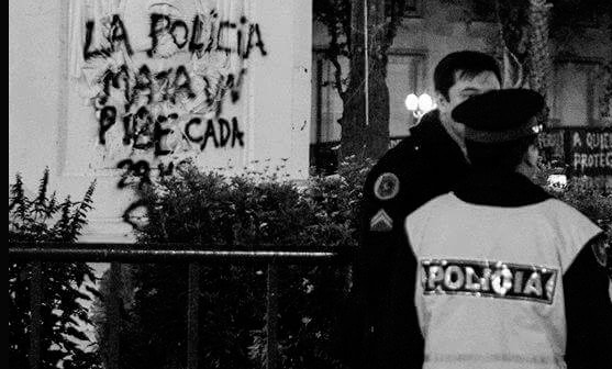 “El Estado reprime lo que considera una amenaza para su status quo”
