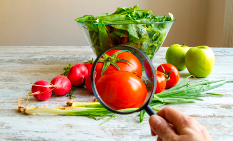 ¡Alerta! Pesticidas conviven en la mesa