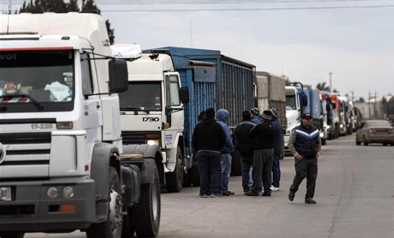 Cayó 50% la actividad de camiones que trasladan productos a países limítrofes