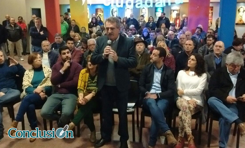 Rossi: llegar al Congreso «para frenar al neoliberalismo que gobierna»