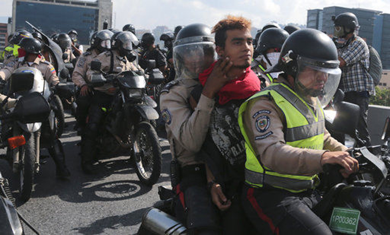 Venezuela: a 100 días del inicio de protestas, la oposición sigue en las calles