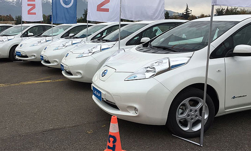 El Gobierno nacional autoriza a importar autos eléctricos con rebaja de aranceles