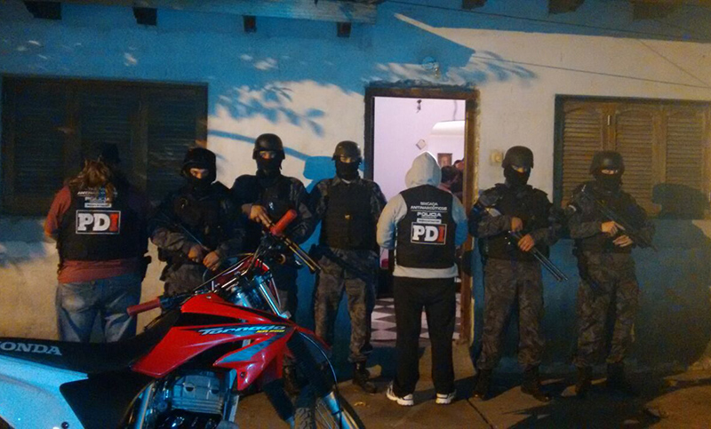Apresaron a “Frentudo”, un joven acusado de atacar la comisaría 30ª