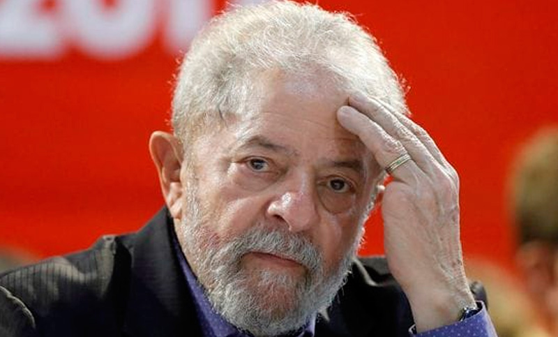 El ex presidente brasileño Lula Da Silva fue condenado a 9 años de prisión