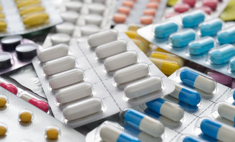Precios de los medicamentos aumentaron un 75% en el último año y medio