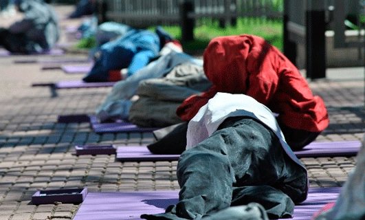 Casi 6 mil personas dormirán frente al Obelisco en reclamo por los sin techo