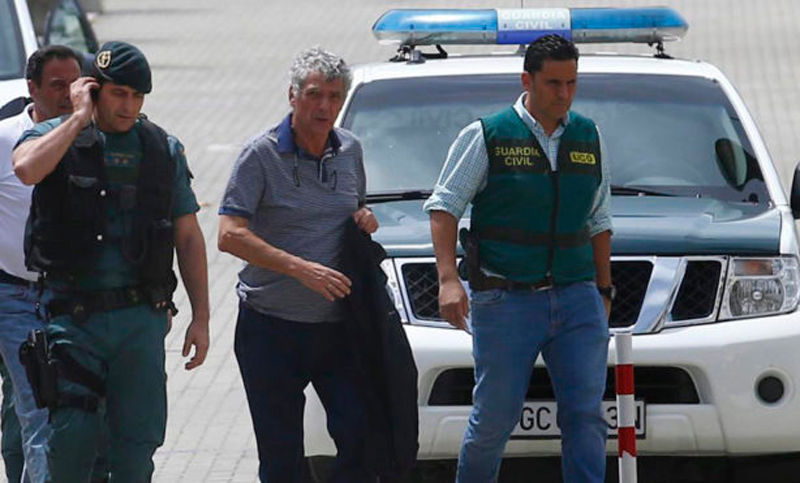 El directivo Ángel Villar dimite de sus cargos en Fifa y Uefa