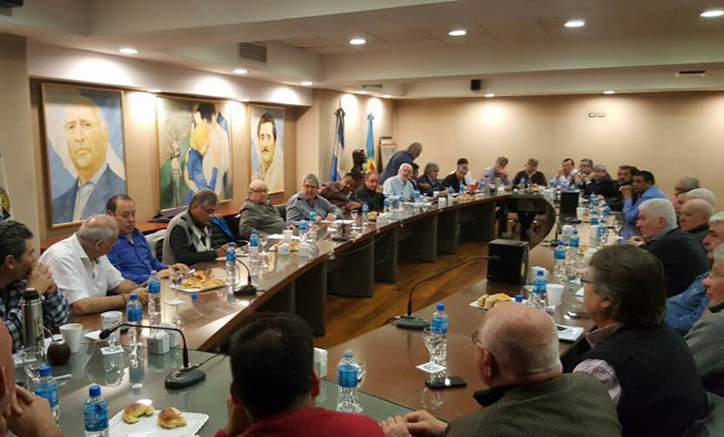 Las 62 Organizaciones Gremiales Peronistas reclaman un único secretario de la CGT