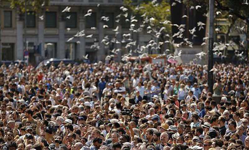 Barcelona saldrá a la calle para marchar contra el extremismo