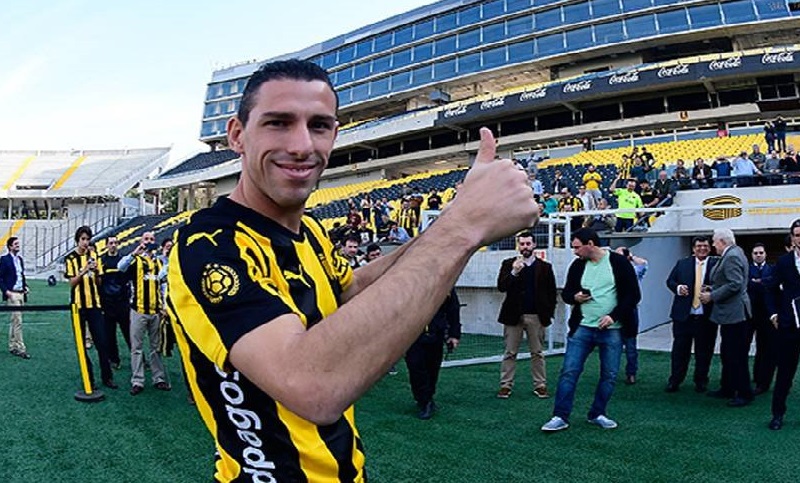 Maxi Rodríguez debuta en Peñarol con un amistoso ante San Lorenzo