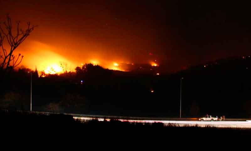 Persisten focos de incendios y hay unos 70 evacuados en Córdoba