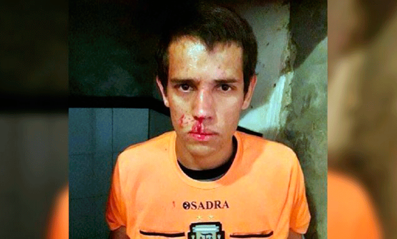 Un árbitro recibió un feroz cabezazo en Entre Ríos