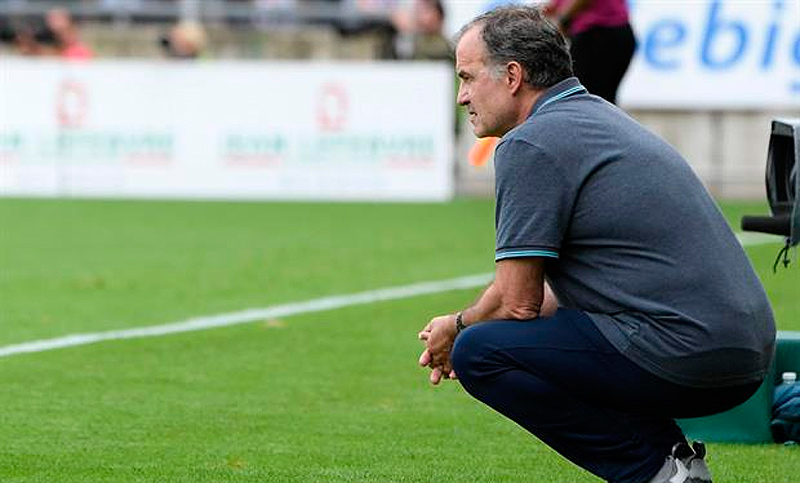 Bielsa sufrió una goleada en un partido donde utilizó tres arqueros