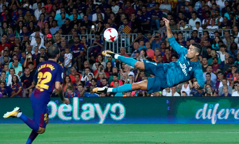 Real Madrid venció a Barcelona en la ida de la Supercopa de España