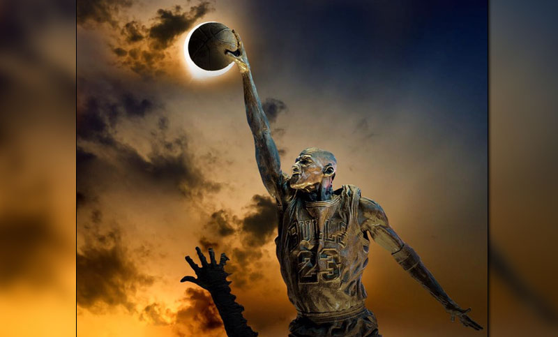 Mirá los mejores videos del eclipse solar total