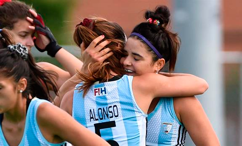 Las Leonas enfrentan a Uruguay en busca de la clasificación a semis