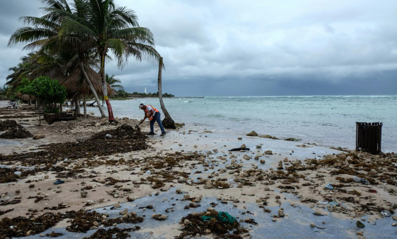 México se prepara para segundo embate de fortalecida tormenta Franklin