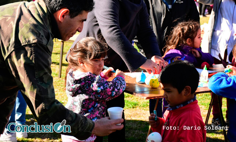 Ex combatientes de Malvinas y niños, juntos por una sonrisa
