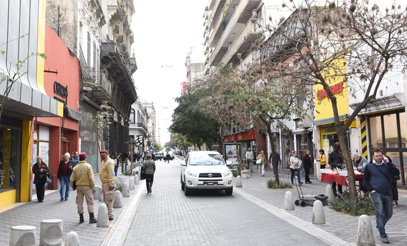 Se rehabilita el tránsito en calle Sarmiento entre Córdoba y Rioja