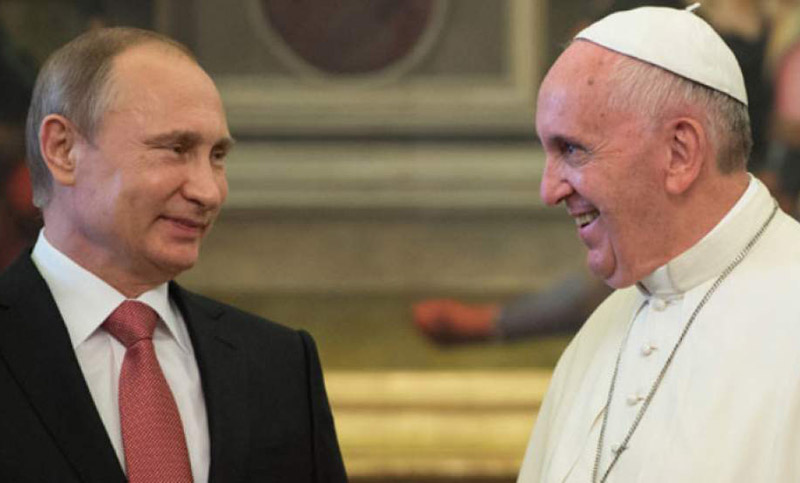 Vaticano prepara eventual viaje del Papa a Rusia