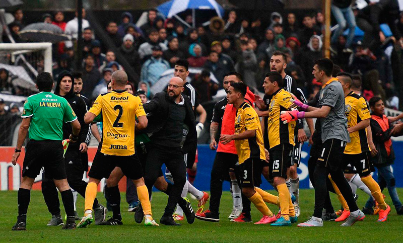 Se demoró el dictamen sobre lo sucedido en Riestra-Comunicaciones