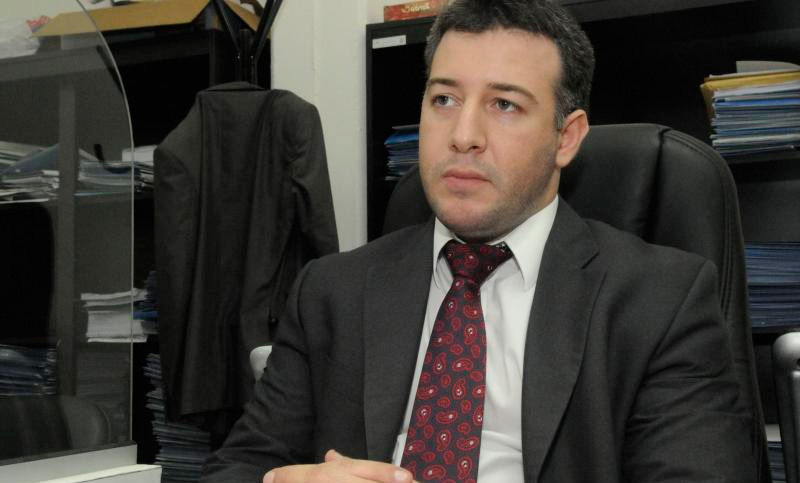 El fiscal que espiaba a su ex mujer, sus amigas y su ex suegro fue suspendido