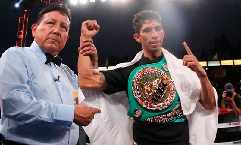 El mexicano Ray Vargas defendió con éxito su título