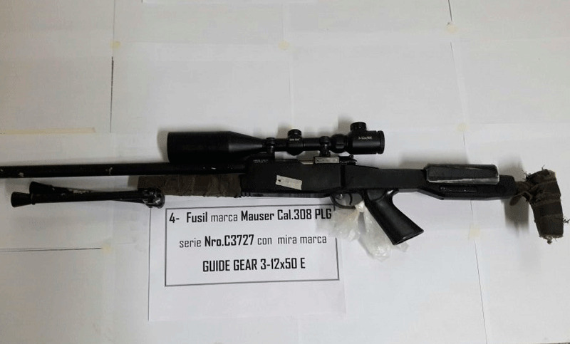 Detuvieron en Rosario a una subcomisario con 13 armas ilegales y municiones
